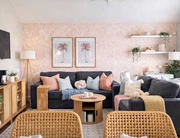 Palm Rose inspired 2Br Home Near NoDa & Uptown + Quiet Area and Sleeps 4 5