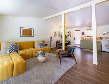 Palma Plaza Unit C 4