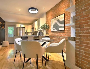 Panet – Chic 3BR Apt with Exposed Brick wall 3