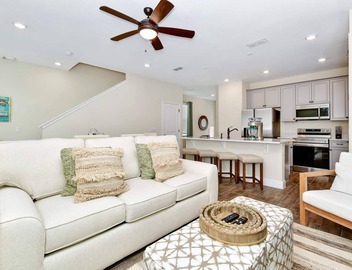 Paradise Breeze Cottage By Shine Villas Margaritaville Resort Orlando 4 Bedroom Condo 2