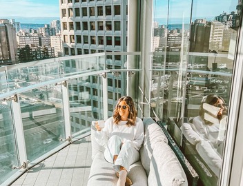 Paradox Vancouver 4