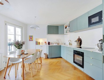 Paris with a view : a 2 bedroom apartment overlooking the Sacré Coeur 3
