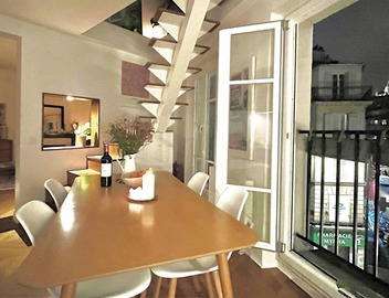 Paris with a view : a 2 bedroom apartment overlooking the Sacré Coeur 4