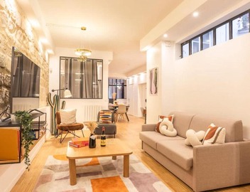 ParisConciergerie - Duplex for 12 with Cinema, 4BR 5