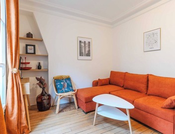 Parisian getaway in the City of Light! 5