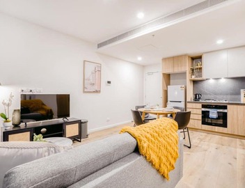 Penny Lane - 2BR Apt in the Heart of Moonee Ponds 5