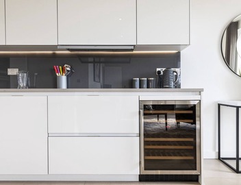 Perfect Luxury Penthouse - Overlooking parkland with views for days 5