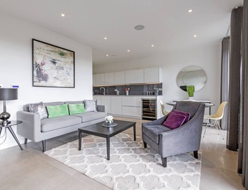 Perfect Luxury Penthouse - Overlooking parkland with views for days 4