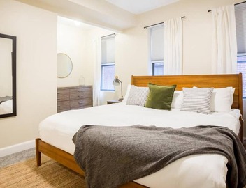 Perfect North End Apt 2BR 2BA Laundry 3