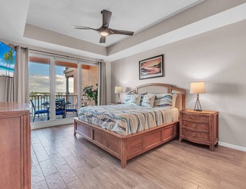 Pet Friendly! Waterfront, Pool, Hot Tub, Free Parking & Free Activities! ~ 403 Harborview Grande 4