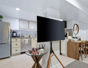 Petworth Gem - Modern Studio Near METRO rail 2