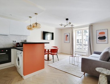 Pick A Flat's Apartments in Saint-Lazare - Rue de Londres 4