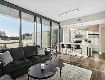 Piedmont Park 1 bdrm 2