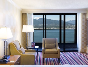 Pinnacle Hotel Harbourfront 2