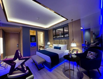 Planet Hollywood Thane 2