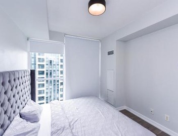 PlanURstay - 2BTH & 2BTH Near Square One Mall 5