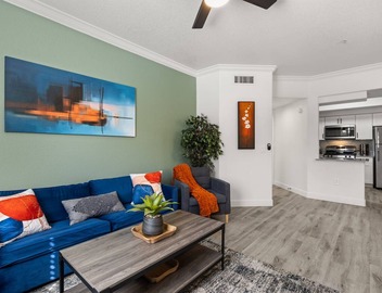 Pool, Gym & King Beds | Relaxing ASU Stay 3