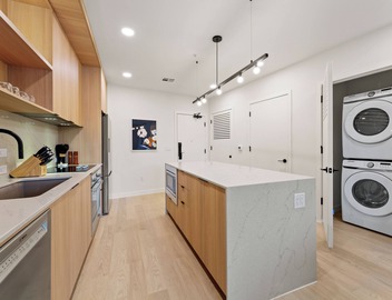 Pool + Rooftop | 2BDR Suite w/Balcony | The Code 5