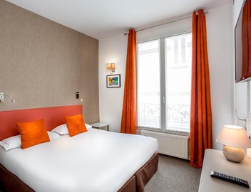 Porte de Versailles Hotel 3