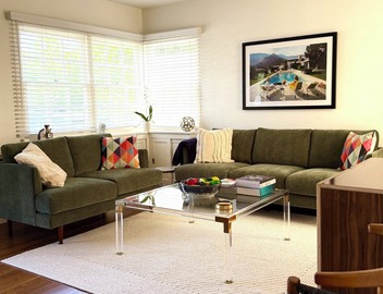 Preferred Listing! Serene, Cozy, Immaculately renovated 2 bedroom home. 5