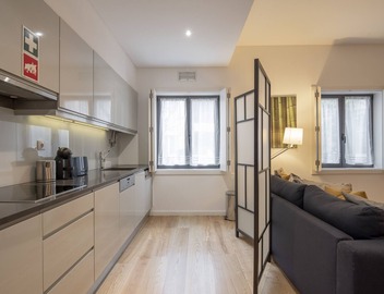 Prestige Palace Apartment (C37) 2
