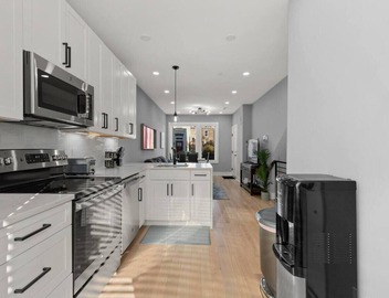 Prime Location+Steps from HStreet Corridor+Laundry 4