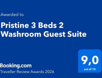 Pristine 3 Beds 2 Washroom Guest Suite 2