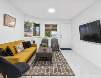 Pristine 3 Beds 2 Washroom Guest Suite 4