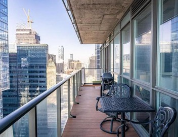 Pristine Modern 2BR Condo Private BBQ and Balcony 3