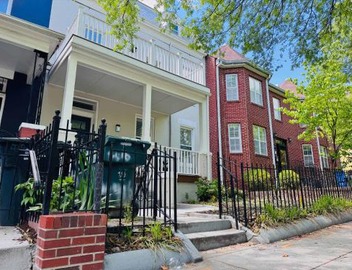 Pristine Petworth Family Home w Street Parking 2