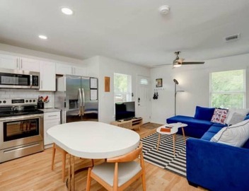 Pristine, Private, Central, Cozy, Fully-Equipped! 4