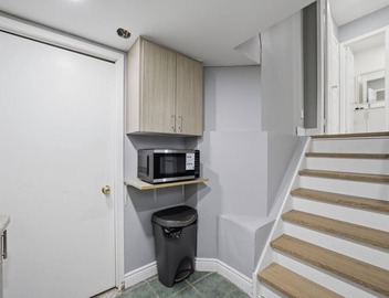 Private 1BR Apt | WiFi | Parking | Nr all Amenities 4
