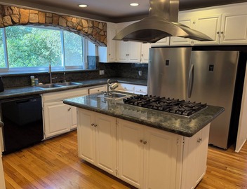 Private 6-bedroom house, indoor pool, sauna near LA, Topanga in Simi Valley 4