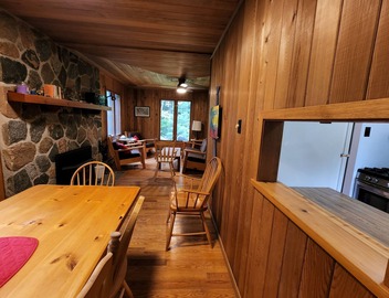 Private Cliffside Cabin in the Woods 3