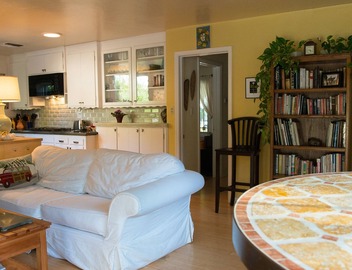 Private Garden Home with Large Saltwater Pool, Serene Office, Fireplace etc. 3