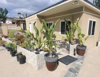 Private Pool Guesthouse for up to 6 on Secluded & Private Gated 3.25 acre Estate 5