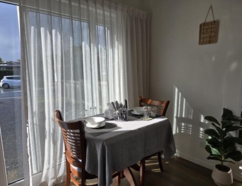 Private Studio Sleepout in Aucklands Convenient Location 5