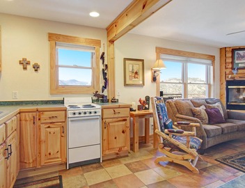 Ptarmigan Mountain 202 3 Bedroom Condo by RedAwning 3