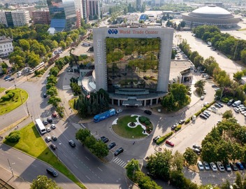 Pullman Bucharest World Trade Center 4