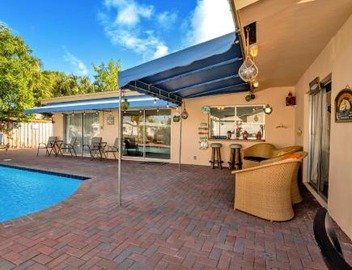 Purely Pompano, Pool, Water front, Paddleboard, Beach, 5 bedroom 3 bath 4