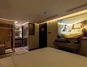 Pynt Hotel 7 5