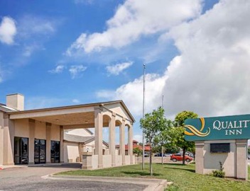 Quality Inn Amarillo West near Medical Center 2