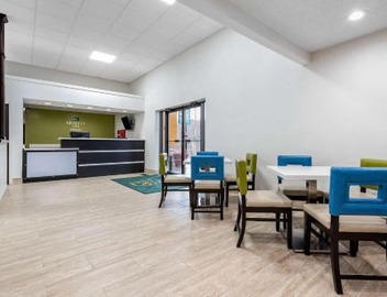 Quality Inn Coraopolis - Pittsburgh Airport 3