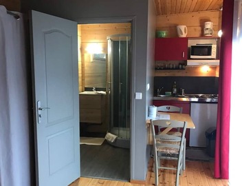 Quiet chalet close to CDG airport, Chantilly, Senlis 2