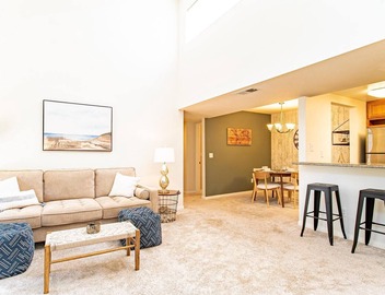 Quiet, City Center Condo - 1 Mile from Hospital 5