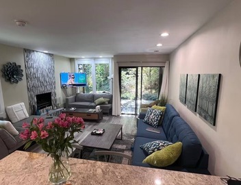 Quiet condo in charming Boulder, walk to Pearl Street and CU! 5