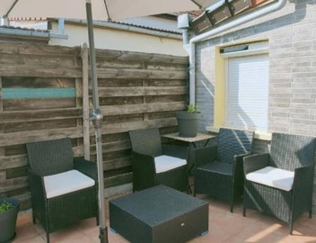Quiet, fully-equipped house near Paris 4