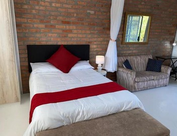 Quilla Quarters 2