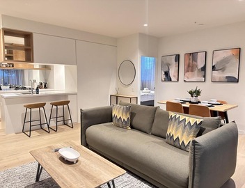R Iconic Luxury Family Suite Perfect Holiday Home 5