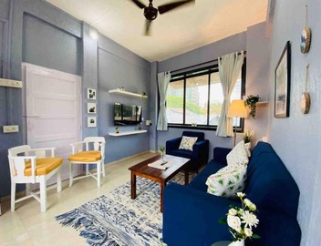 Rahat Manzil- The Old Warm Charm 2 Bedroom Apartment in Khar West by Connekt Homes 3